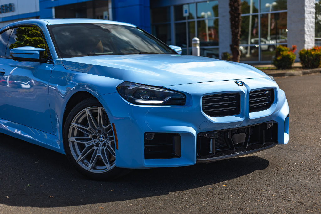 Used 2024 BMW M2 RWD image 3