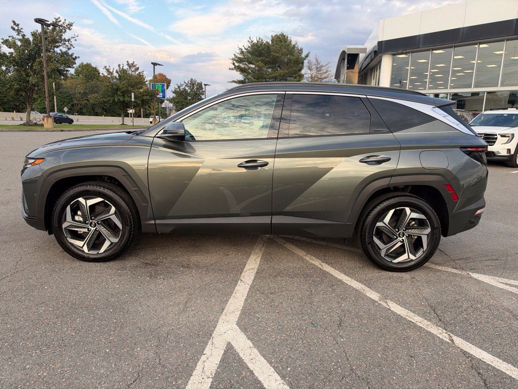 Used 2023 Hyundai Tucson Limited AWD/4WD image 2