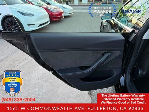 Used 2018 Tesla Model 3 Long Range RWD image 22