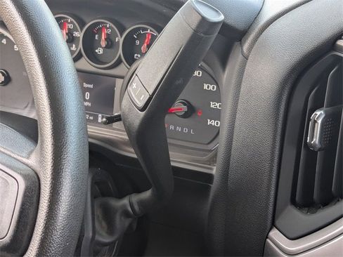 Used 2023 Chevrolet Silverado 2500 Custom w/ Custom Value Package image 22