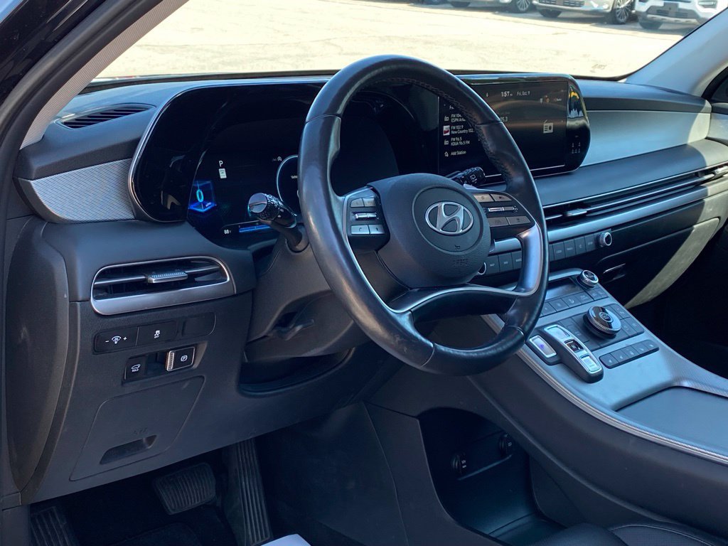 Used 2025 Hyundai Palisade SEL FWD image 10