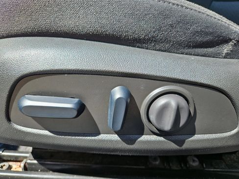 Used 2024 Chevrolet Malibu LT FWD image 8