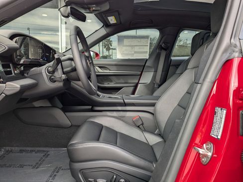 New 2025 Porsche Taycan 4S image 5