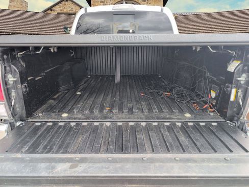 Used 2022 Toyota Tacoma TRD Off-Road image 5