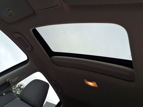 Used 2016 Honda CR-V EX image 5