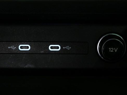 Used 2022 Audi Q4 e-tron Premium Plus image 23