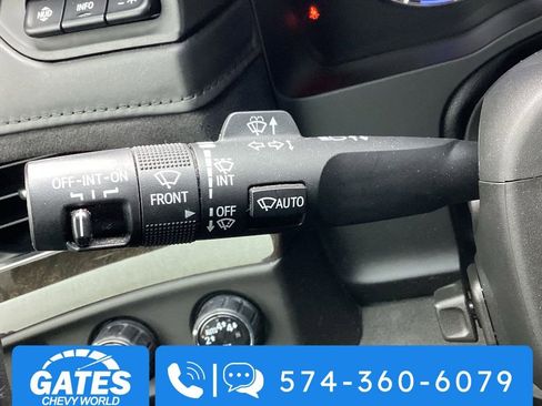 Used 2019 Cadillac Escalade ESV Platinum image 36