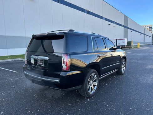 Used 2015 GMC Yukon Denali w/ Premium Package image 4