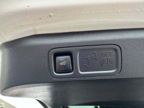 Certified 2024 Ford Expedition Max Platinum image 26