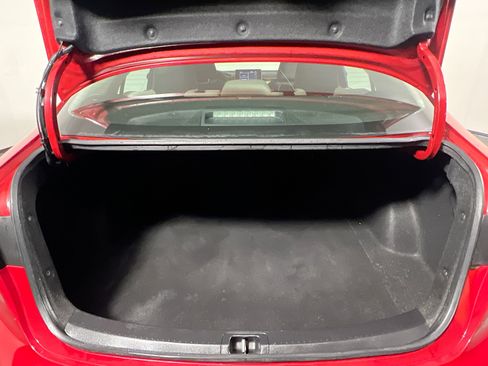 Used 2021 Toyota Corolla LE image 33