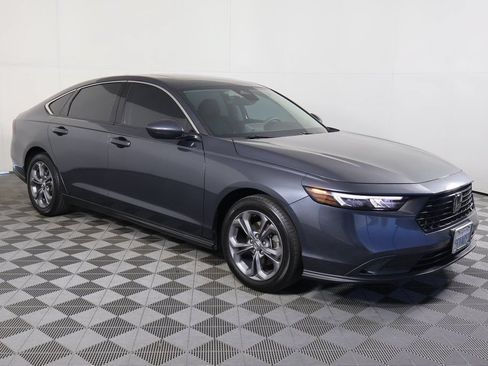 Used 2024 Honda Accord EX image 3