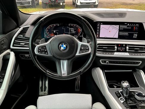 Used 2023 BMW X6 xDrive40i w/ Executive Package image 5