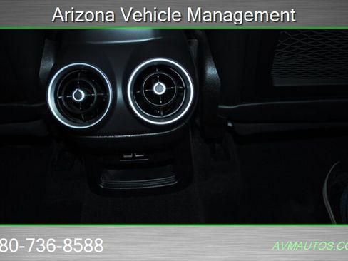 Used 2018 Alfa Romeo Stelvio Ti Sport image 32