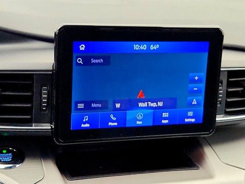 Used 2021 Ford Explorer XLT w/ Equipment Group 202A AWD/4WD image 20