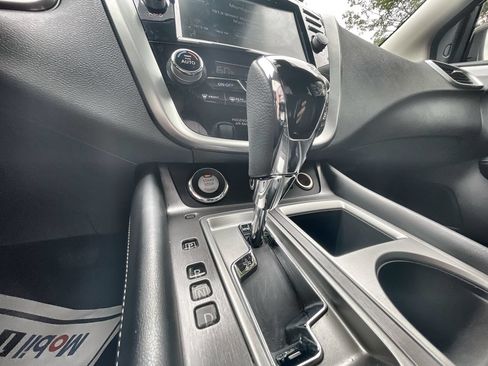 Used 2024 Nissan Murano SV w/ SV Midnight Edition Package FWD image 15