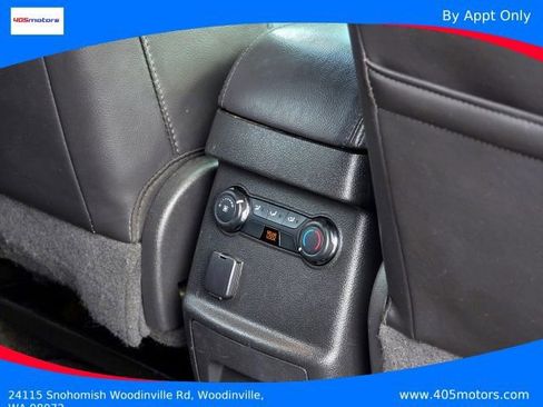 Used 2015 Ford Explorer XLT w/ Equipment Group 202B AWD/4WD image 38