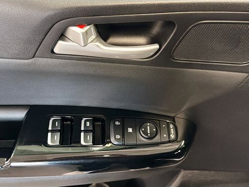 Used 2021 Kia Sportage EX AWD/4WD image 15