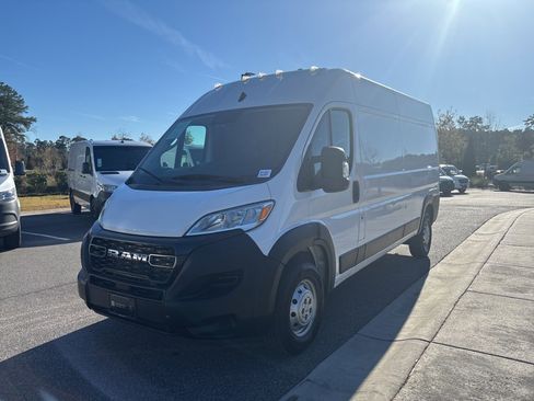 Used 2023 RAM ProMaster 2500 image 9