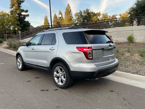 Used 2015 Ford Explorer Limited image 31