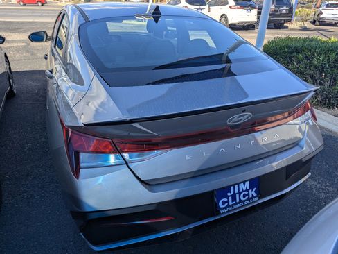 Certified 2025 Hyundai Elantra Sport image 3