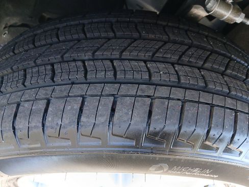 New 2025 Jeep Grand Cherokee Laredo X image 22