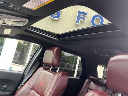 Used 2023 Dodge Durango R/T RWD image 12