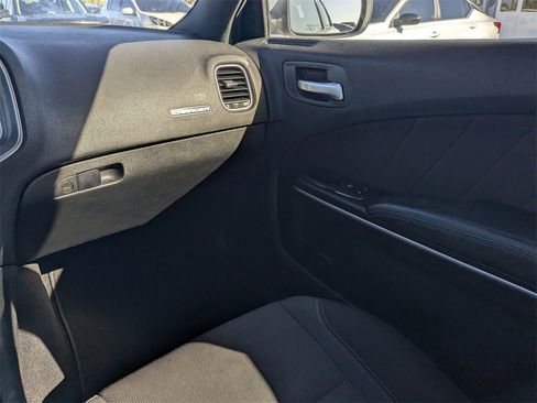 Used 2022 Dodge Charger SXT image 16