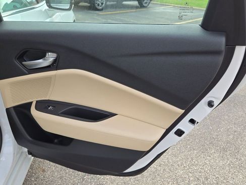 Used 2022 Acura TLX w/ Technology Package image 13