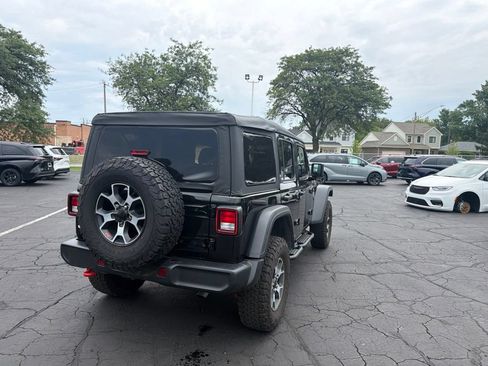 Used 2022 Jeep Wrangler Unlimited Rubicon w/ Cold Weather Group AWD/4WD image 6