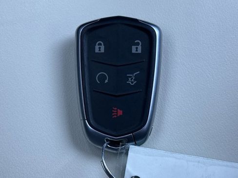 Used 2021 Cadillac XT6 Sport image 28