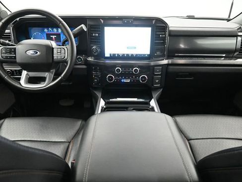 Used 2025 Ford F350 Lariat w/ Lariat Ultimate Package AWD/4WD image 16