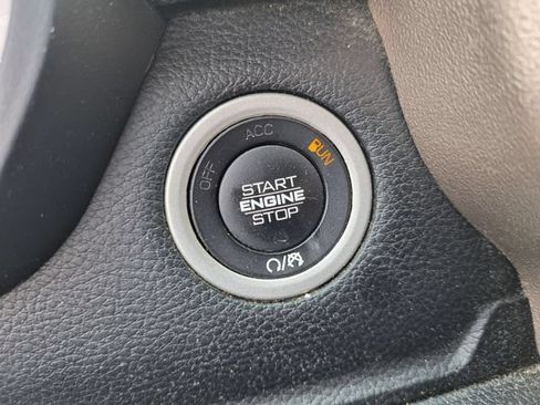 Used 2020 RAM 1500 Laramie AWD/4WD image 21