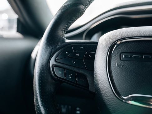 Used 2019 Dodge Challenger R/T w/ Plus Package image 25