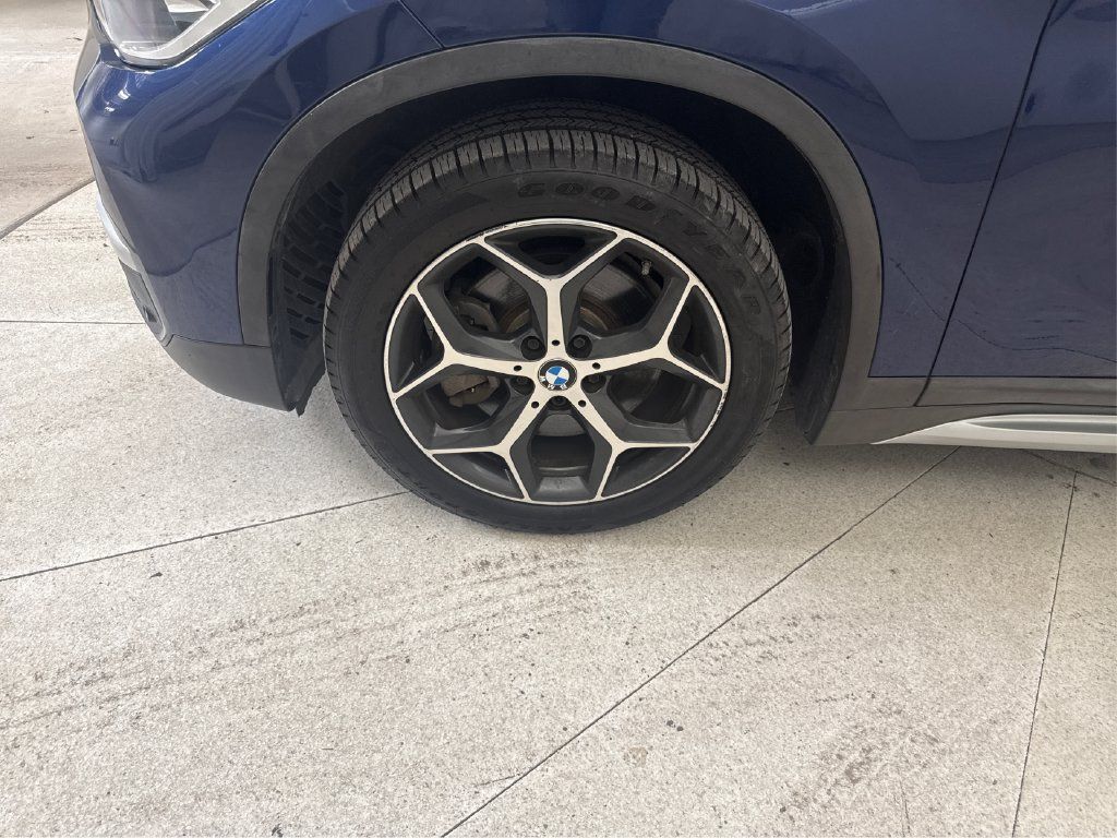 Used 2019 BMW X1 xDrive28i w/ Convenience Package AWD/4WD image 16