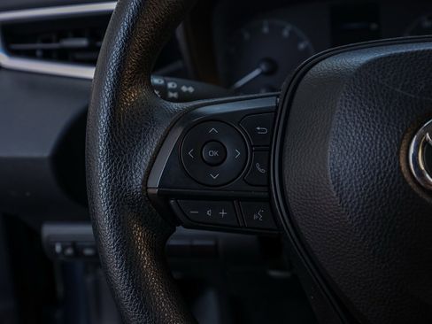 Used 2024 Toyota Corolla LE image 25