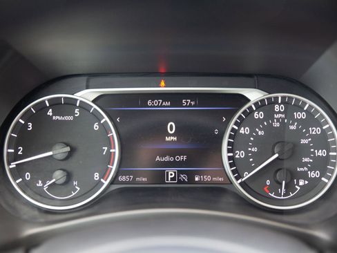 Used 2024 Nissan Sentra SV image 12