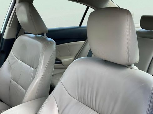 Used 2013 Honda Civic EX-L image 19