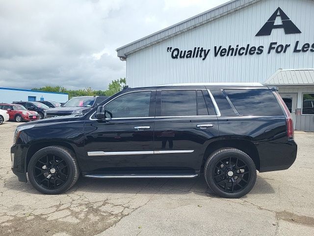 Used 2020 Cadillac Escalade Luxury AWD/4WD image 31