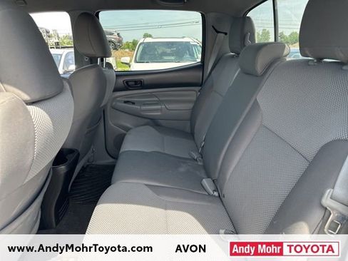 Used 2015 Toyota Tacoma 4x4 Double Cab w/ TRD Sport Package image 11