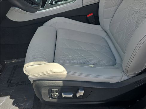 Certified 2024 BMW X5 xDrive40i w/ Parking Assistance Package AWD/4WD image 14