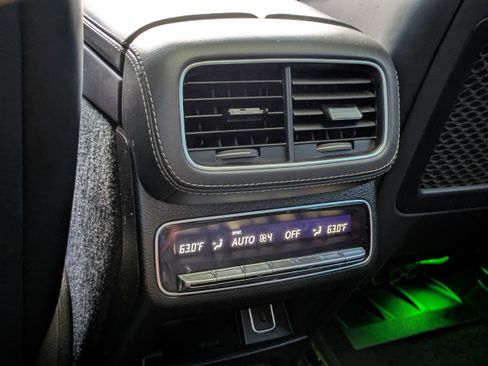 Used 2021 Mercedes-Benz GLE 63 AMG S image 21