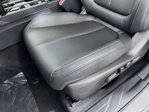 New 2026 Subaru Outback Premium AWD/4WD image 18