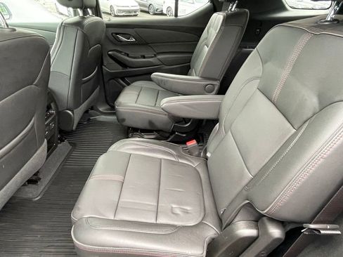 Used 2024 Chevrolet Traverse RS AWD/4WD image 8