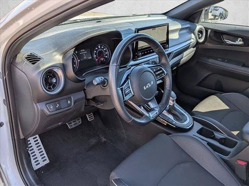 Used 2024 Kia Forte GT-Line FWD image 9