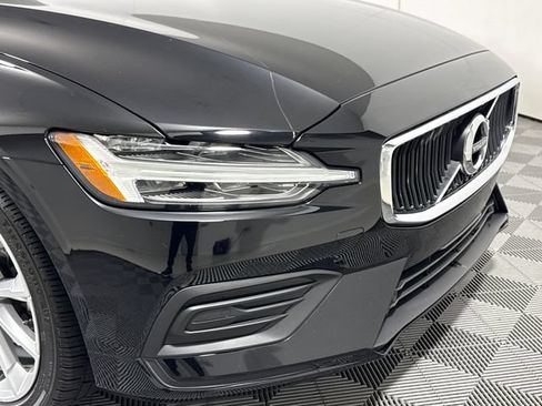 Used 2020 Volvo S60 T5 Momentum w/ Protection Package FWD image 12