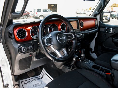 Used 2021 Jeep Wrangler Rubicon AWD/4WD image 9