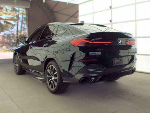 Used 2025 BMW X6 M60i AWD/4WD image 6