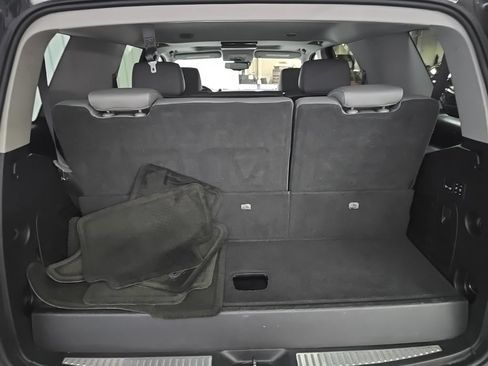 Used 2019 Chevrolet Tahoe LT AWD/4WD image 14