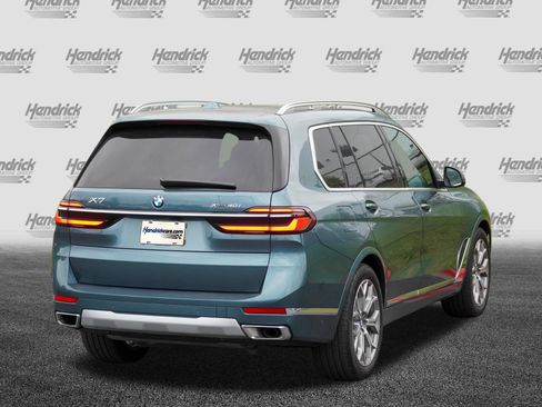 Used 2026 BMW X7 xDrive40i AWD/4WD image 9