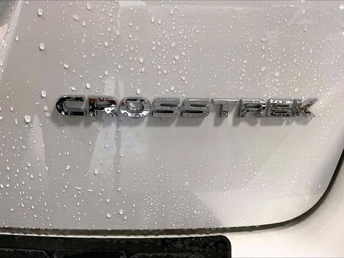 Used 2020 Subaru Crosstrek 2.0i Premium w/ Moonroof Package 2 AWD/4WD image 10